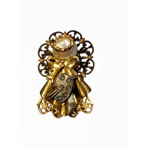 Jewelry - Vintage Angel Lapel Pin Art Painter Faux Pearl Gold Tone Small Pin Brooch 1.25"